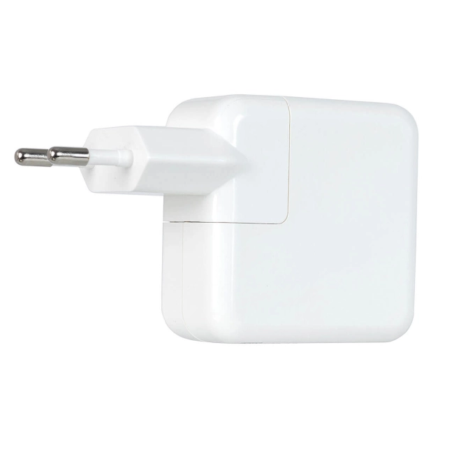 DD-906979-carregador-turbo-usb-c-de-30w-para-iphone-15-15-pro-15-pro-max.jpg